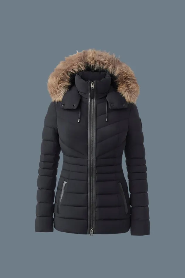 Puffers Women Mackage PATSY Manteau Agile 360 En Duvet Avec Col En Fourrure Naturelle Black