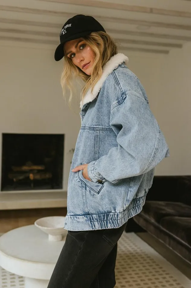 Sherpa Collar Denim Jacket Light Wash Women Bohme Outerwear