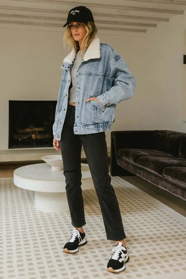 Sherpa Collar Denim Jacket Light Wash Women Bohme Outerwear