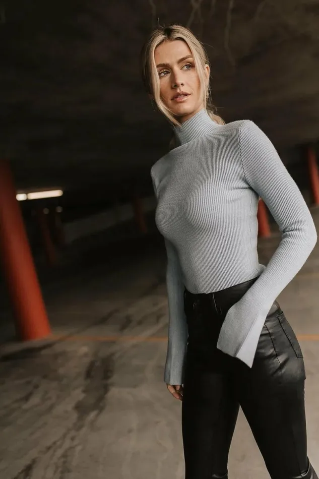 Terrance Mock Neck Sweater In Blue Blue Women Bohme Tops