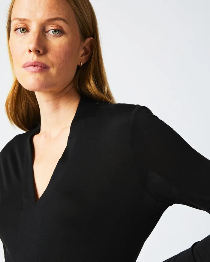Tops Women Billy Reid V Neck Knit Black