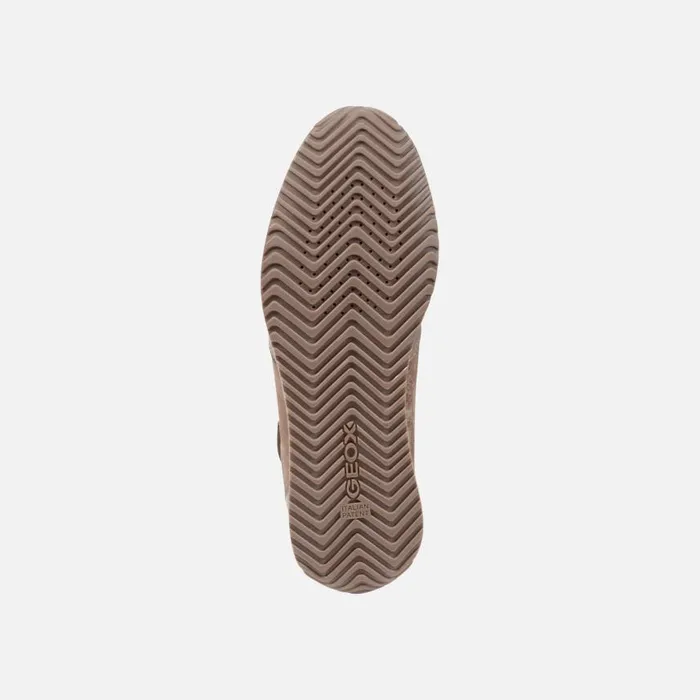 Woman Geox Sneakers CALITHE A Low Top Sneakers Taupe Woman Geox Dark Taupe