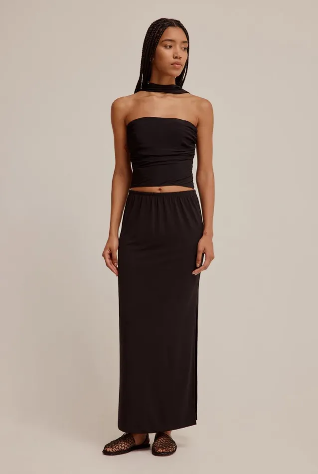 Woman Venroy Tops Reverse Halter Top