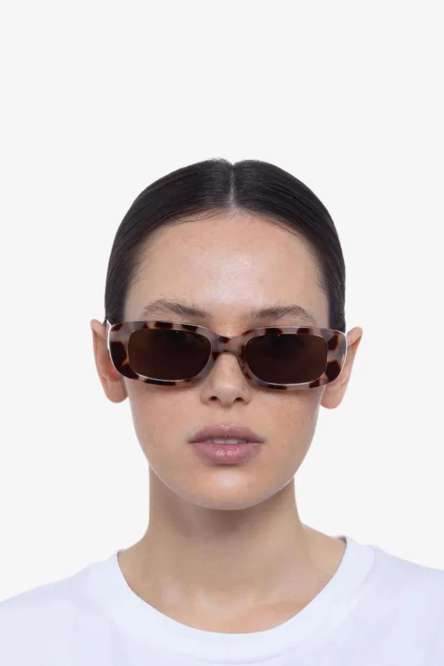 Women AIRE Ceres Sunglasses Cookie Tort LAMARQUE Sunglasses Women AIRE Ceres Sunglasses Cookie Tort LAMARQUE Sunglasses