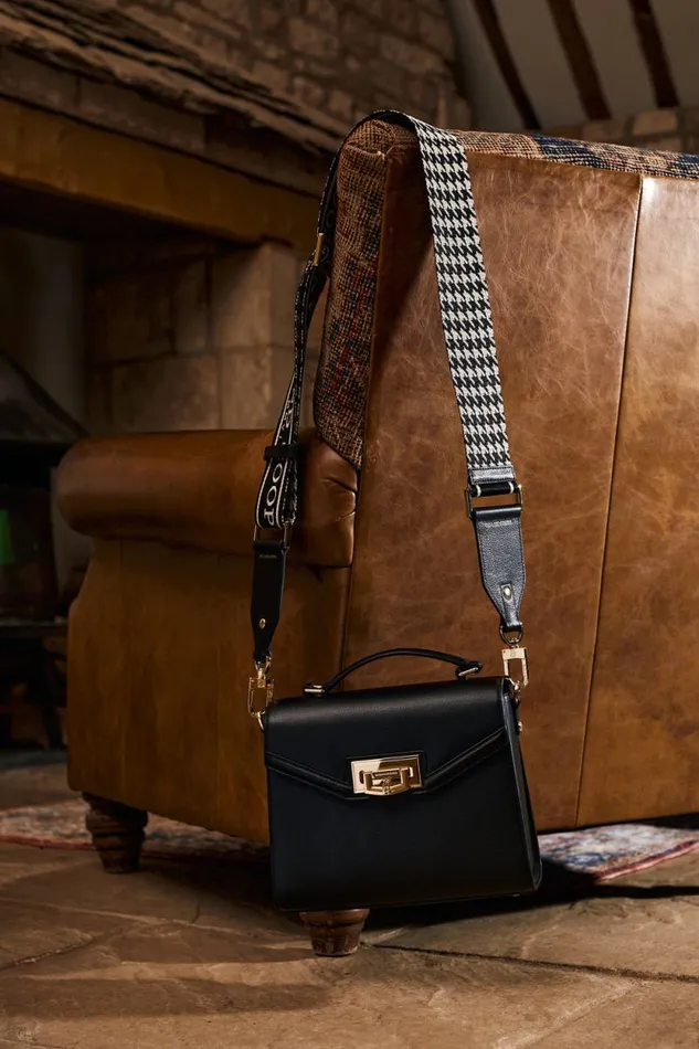 Women Cheltenham Bag Black Holland Cooper Bags
