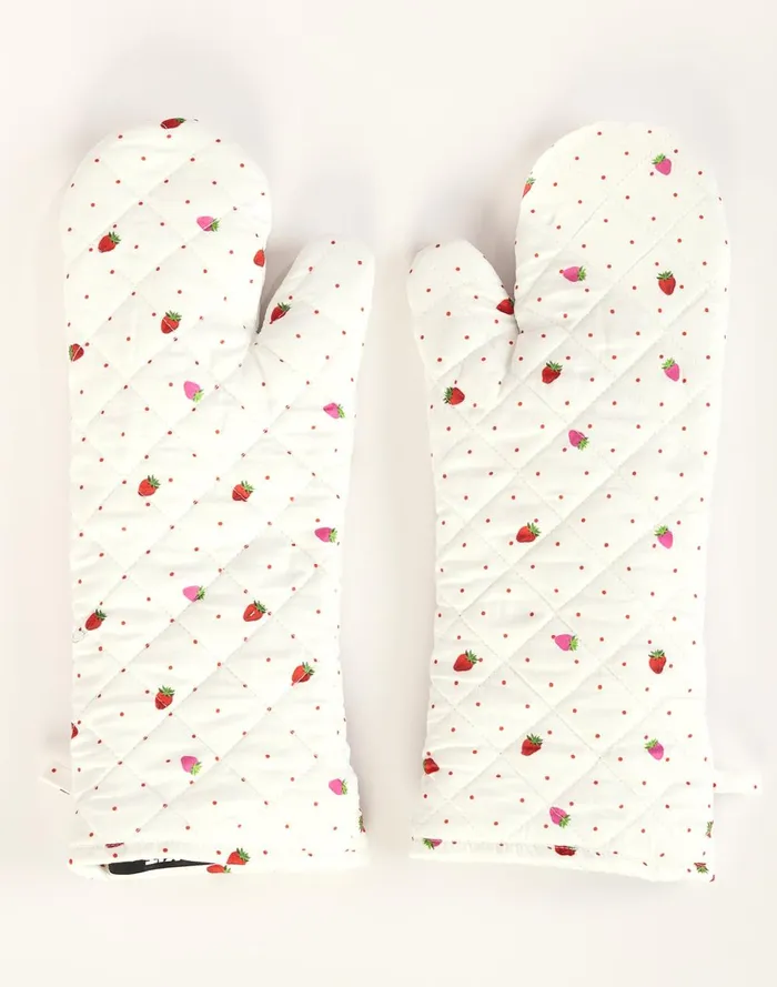Women Cynthia Rowley Home CR X Kit Quilted Oven Mitt White Women Cynthia Rowley Home CR X Kit Quilted Oven Mitt White