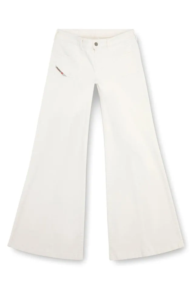 Women Diesel Jeans Flare Jeans DAkii 09J68 White Women Diesel Jeans Flare Jeans DAkii 09J68 White