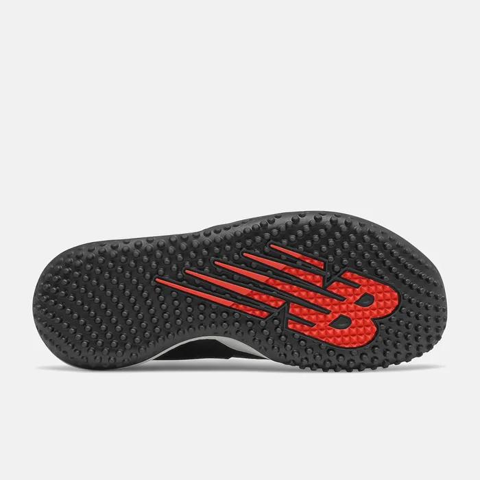 Women FuelCell FUSE V3 Turf Trainer Black With White New Balance Softball