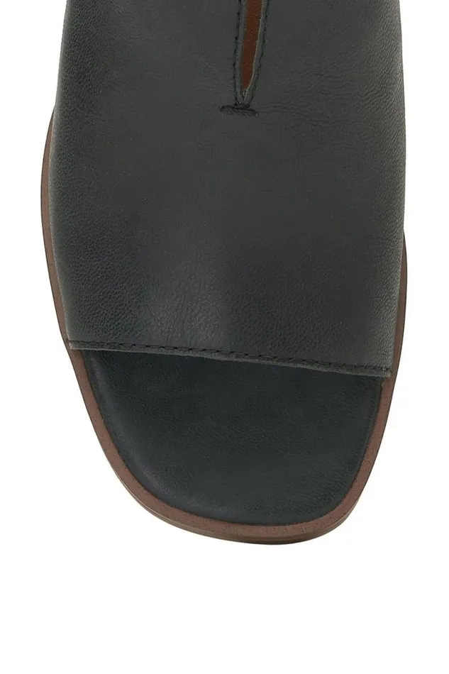 Women Lucky Brand Shoes Jaila Muled Heel Black