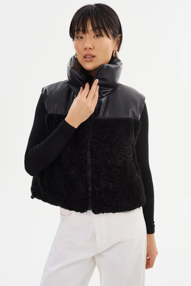 Women MELICIA Reversible Puffer Vest Black Black LAMARQUE Puffers Women MELICIA Reversible Puffer Vest Black Black LAMARQUE Puffers