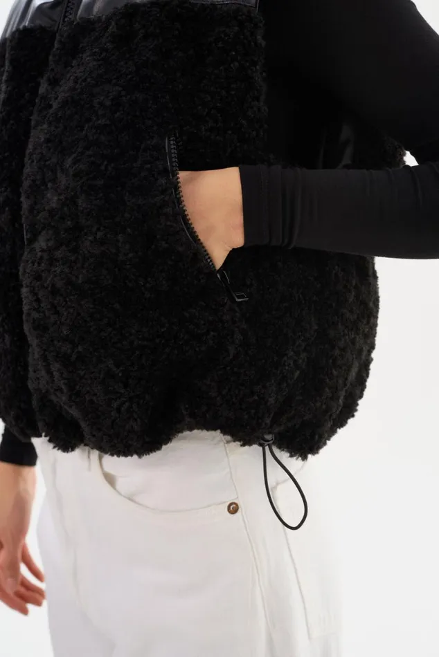 Women MELICIA Reversible Puffer Vest Black Black LAMARQUE Puffers Women MELICIA Reversible Puffer Vest Black Black LAMARQUE Puffers