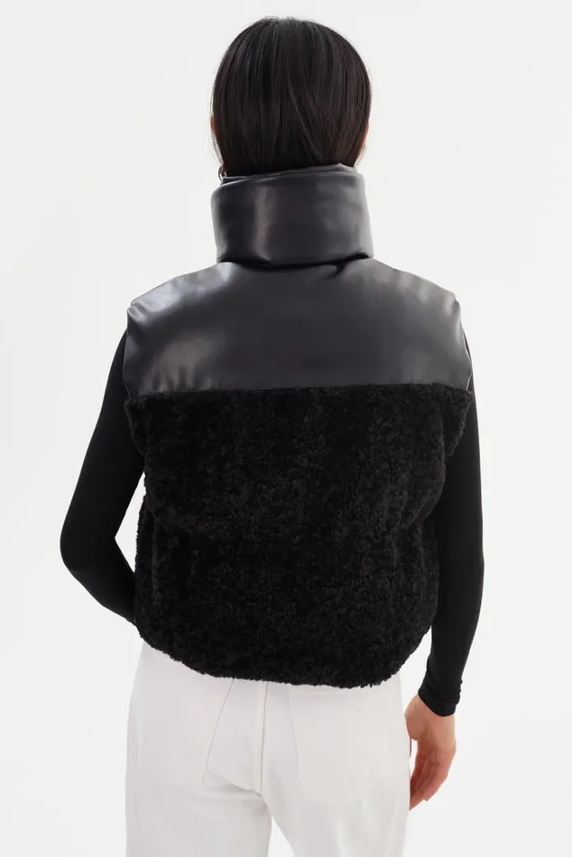 Women MELICIA Reversible Puffer Vest Black Black LAMARQUE Puffers Women MELICIA Reversible Puffer Vest Black Black LAMARQUE Puffers