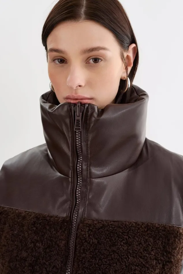 Women MELICIA Reversible Puffer Vest Mahogany LAMARQUE Puffers Women MELICIA Reversible Puffer Vest Mahogany LAMARQUE Puffers