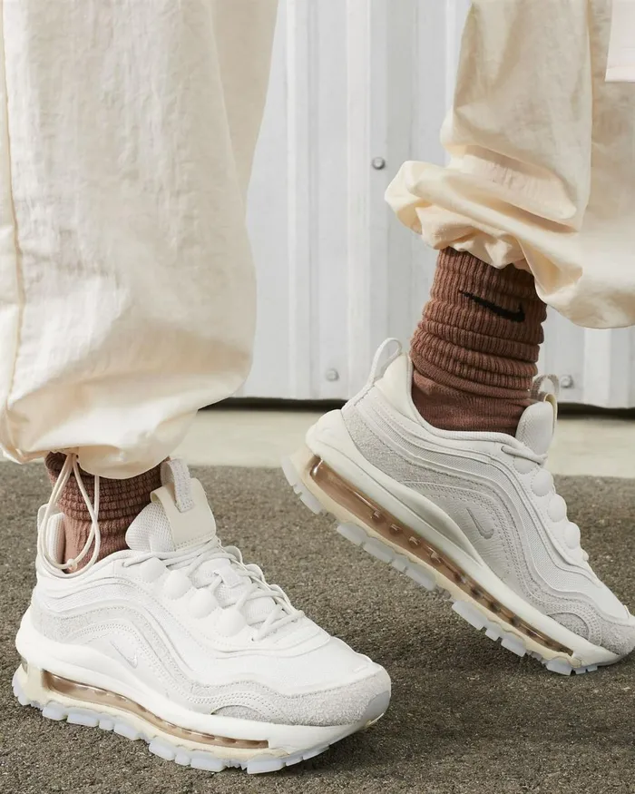 Women Nike All Shoes Air Max 97 Futura Phantompale Ivoryguava Icephoton Dust