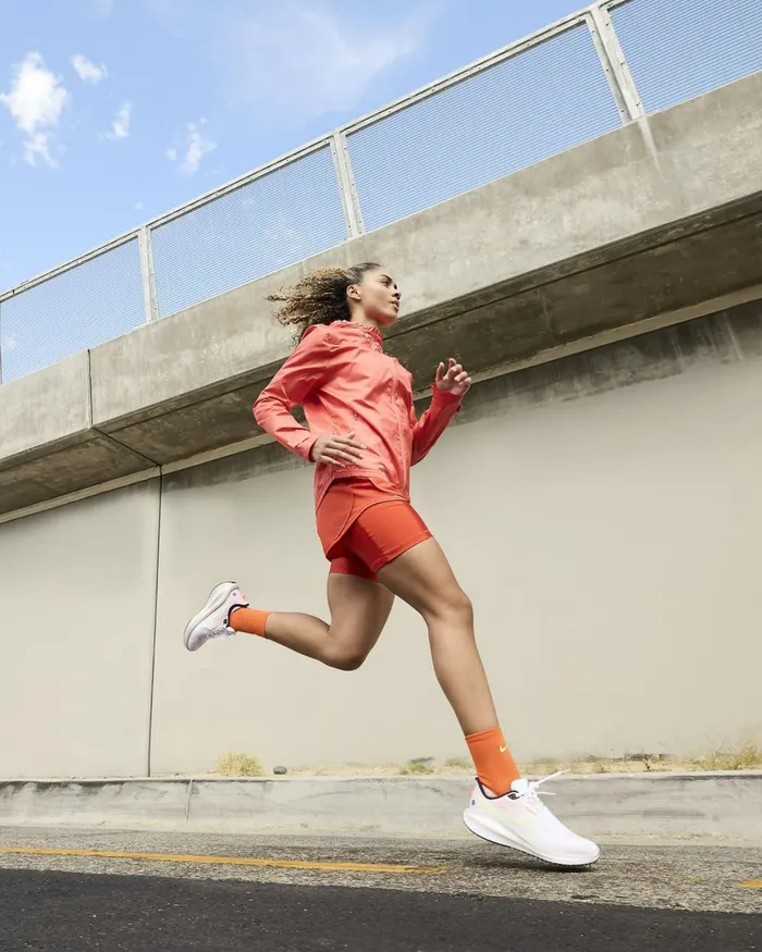 Women Nike Running Vomero 17 Whitephoton Dustpolarlime Blast
