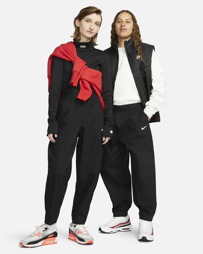 Women Nike Trousers Sportswear Essential Blackwhite
