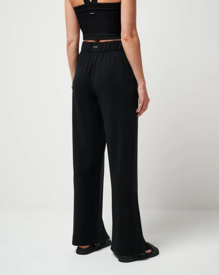 Women Pants TravisMathew HIDDEN LOCAL PANT Black