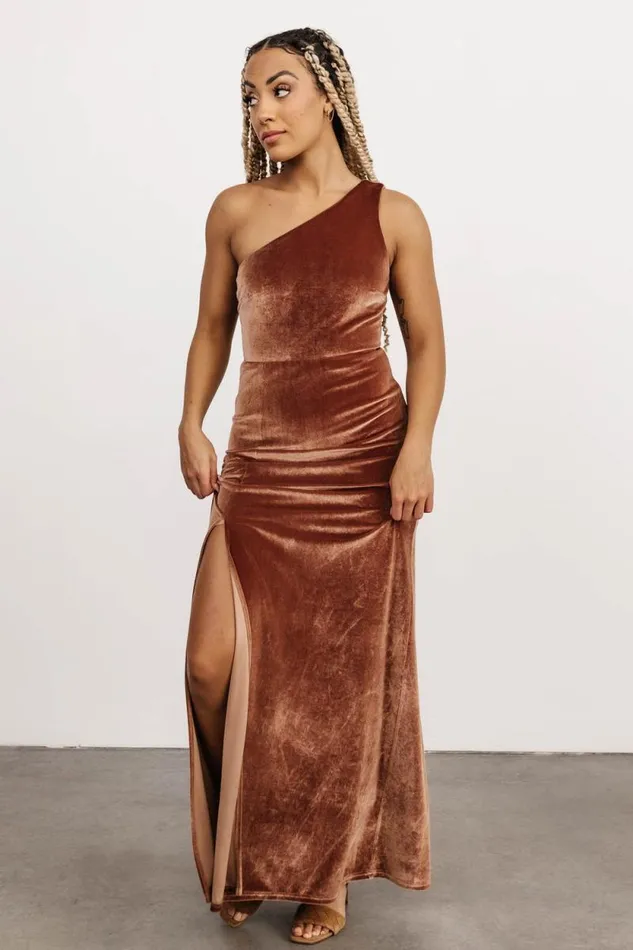 Women Tatiana Velvet One Shoulder Maxi Dress Bronze Baltic Born Maxi Dresses Women Tatiana Velvet One Shoulder Maxi Dress Bronze Baltic Born Maxi Dresses