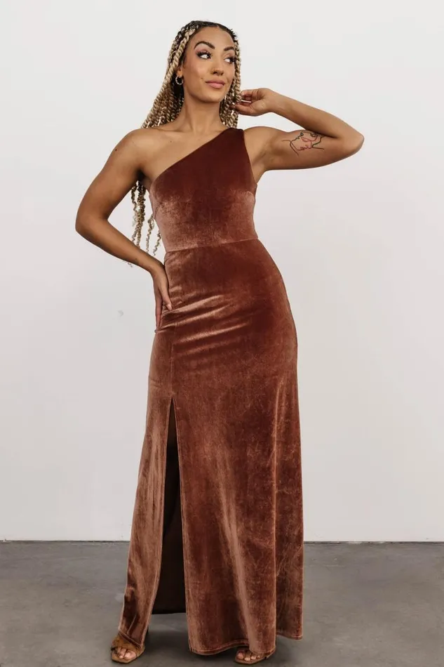 Women Tatiana Velvet One Shoulder Maxi Dress Bronze Baltic Born Maxi Dresses Women Tatiana Velvet One Shoulder Maxi Dress Bronze Baltic Born Maxi Dresses