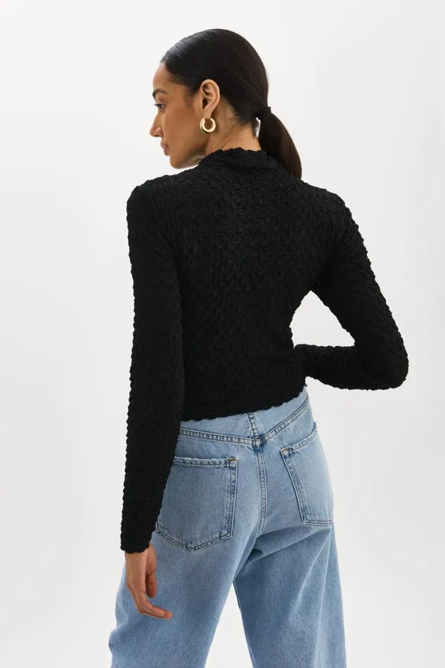 Women VELMA Crossover Long Sleeve Top Black LAMARQUE Tops